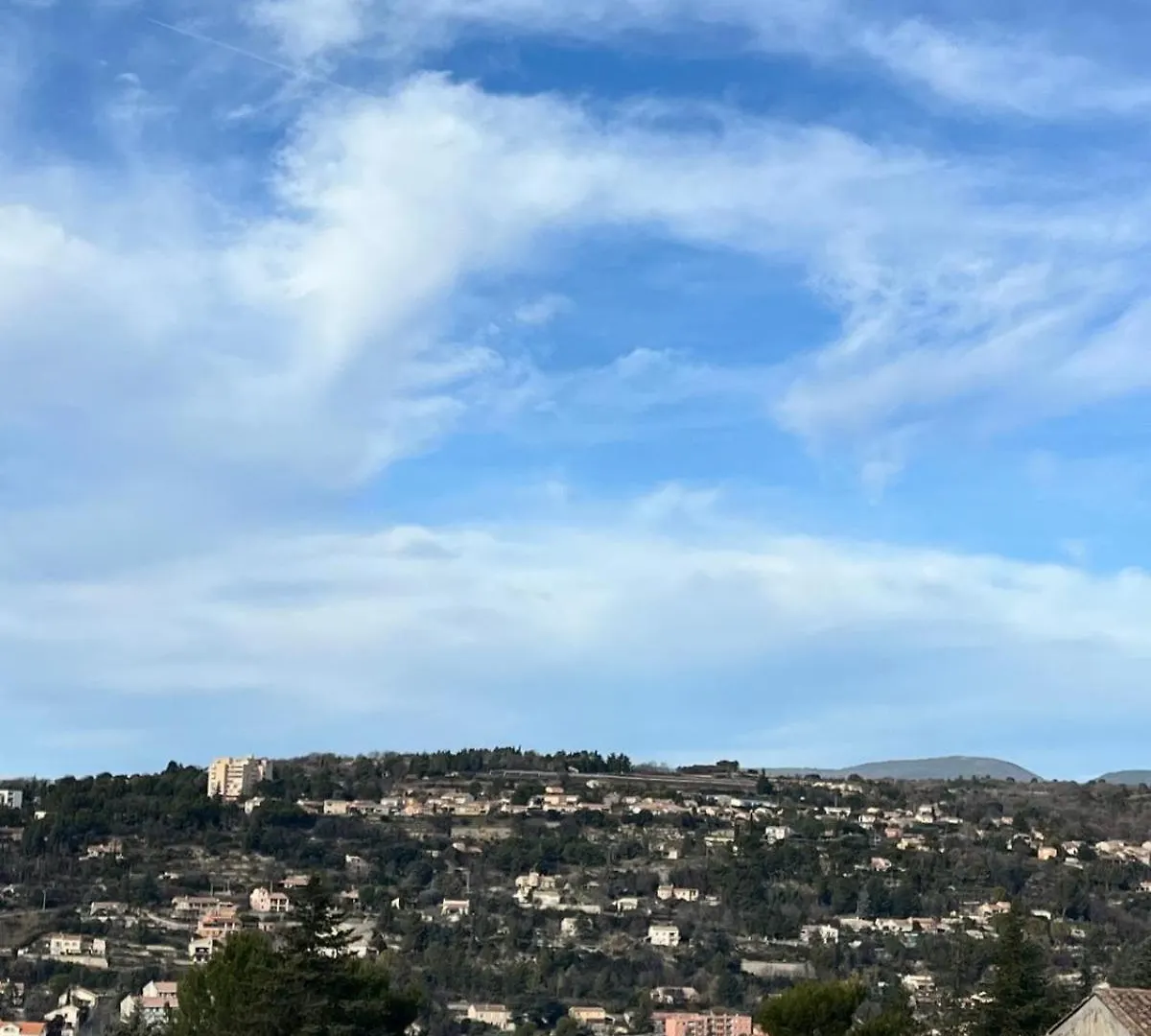 Nouveaute !!! Villa Moderne De 4 Chambres, Piscine Chauffee Et Vue Panoramique Apt Franciaország