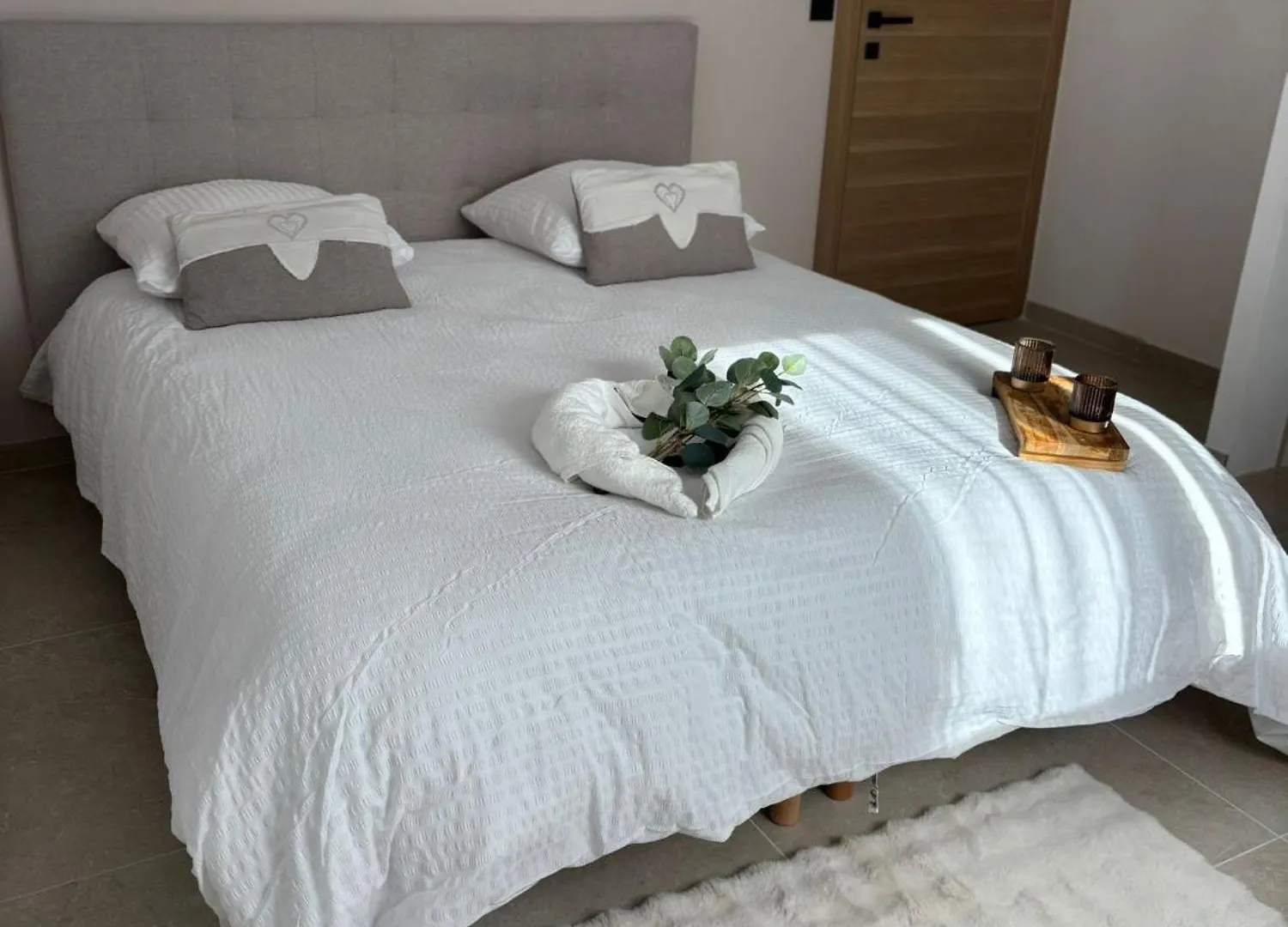 Nouveaute !!! Villa Moderne De 4 Chambres, Piscine Chauffee Et Vue Panoramique Apt Franciaország